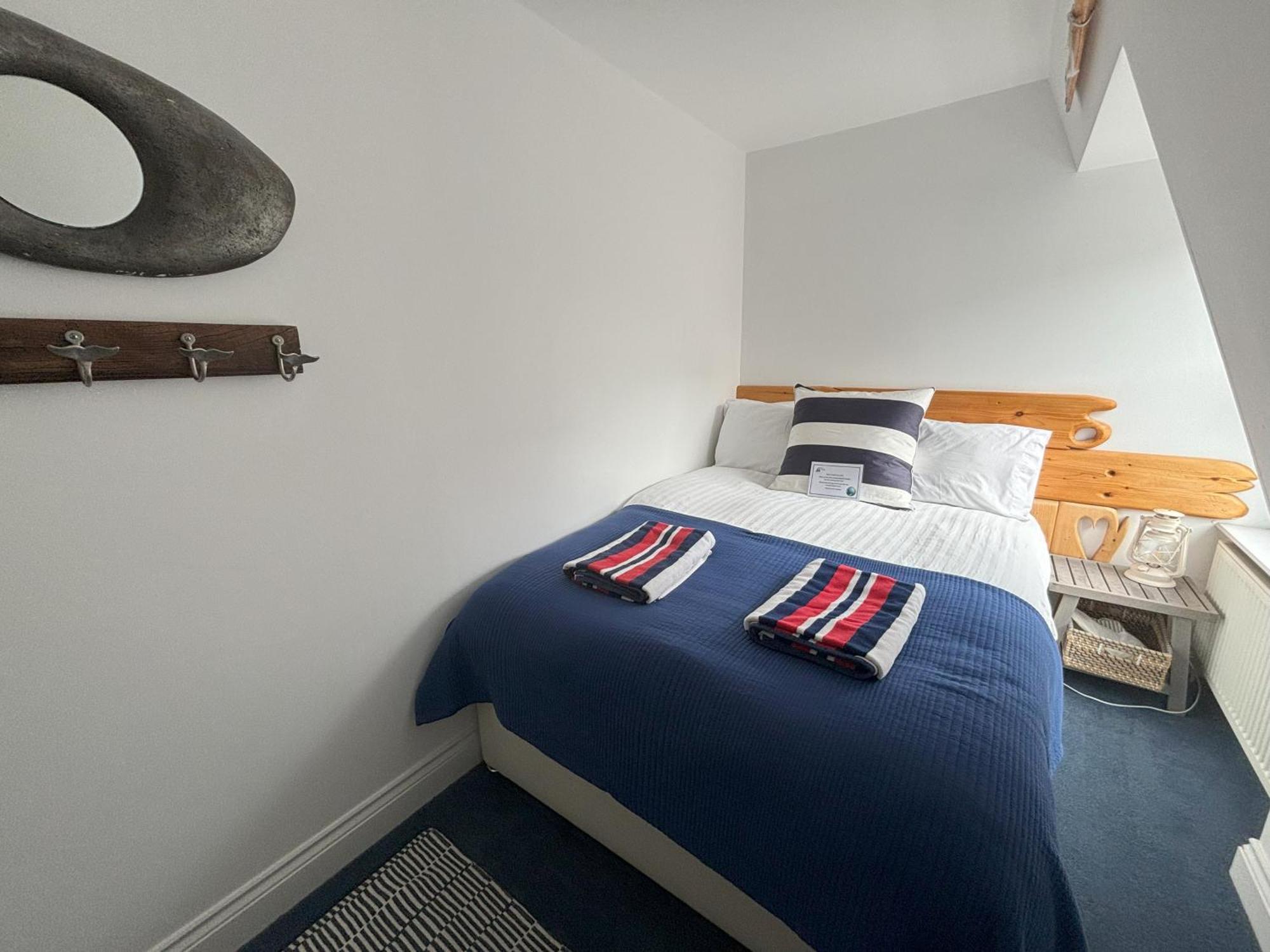 The Beach House Holiday Apartments 이스트본 외부 사진