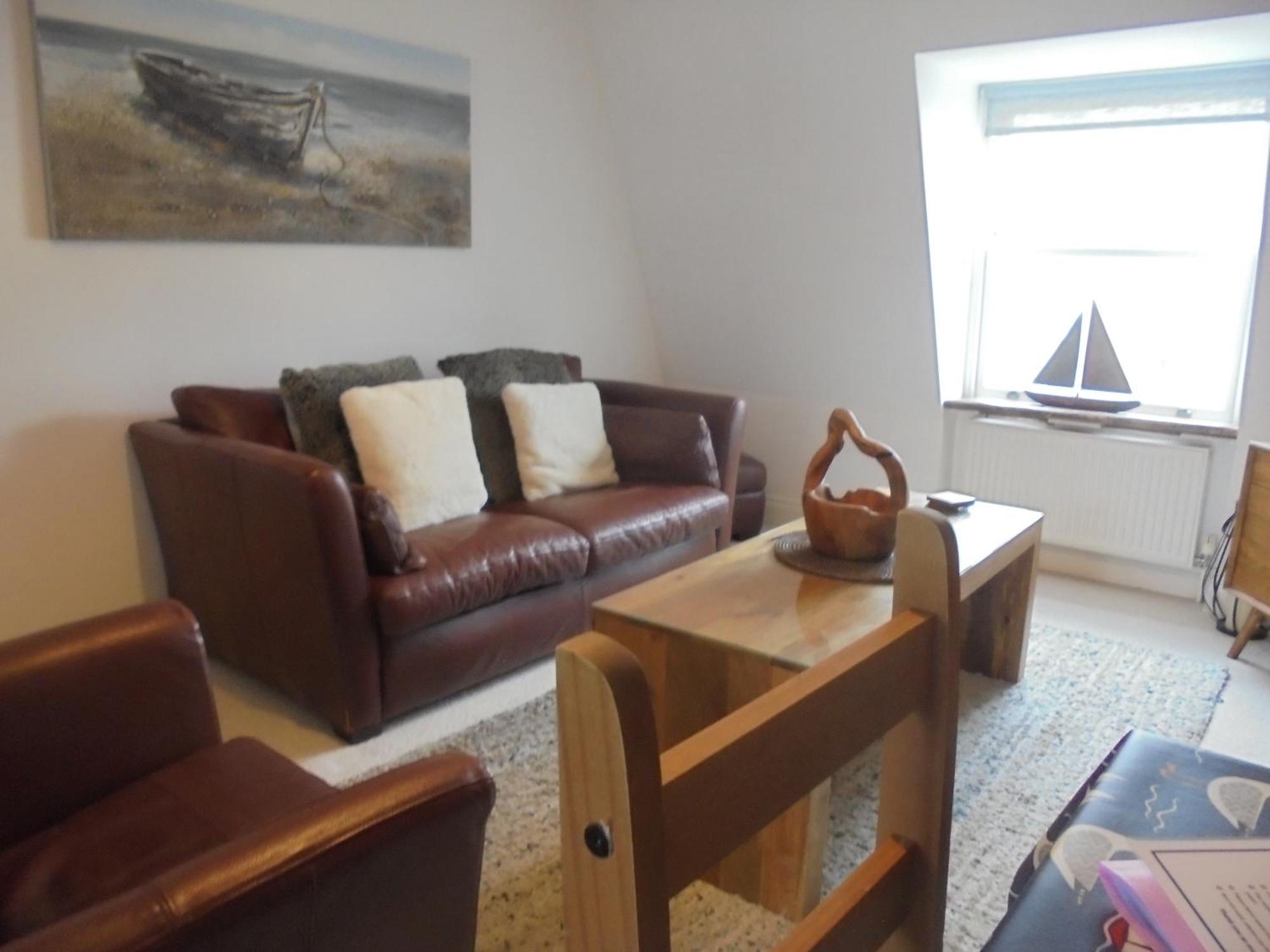 The Beach House Holiday Apartments 이스트본 외부 사진