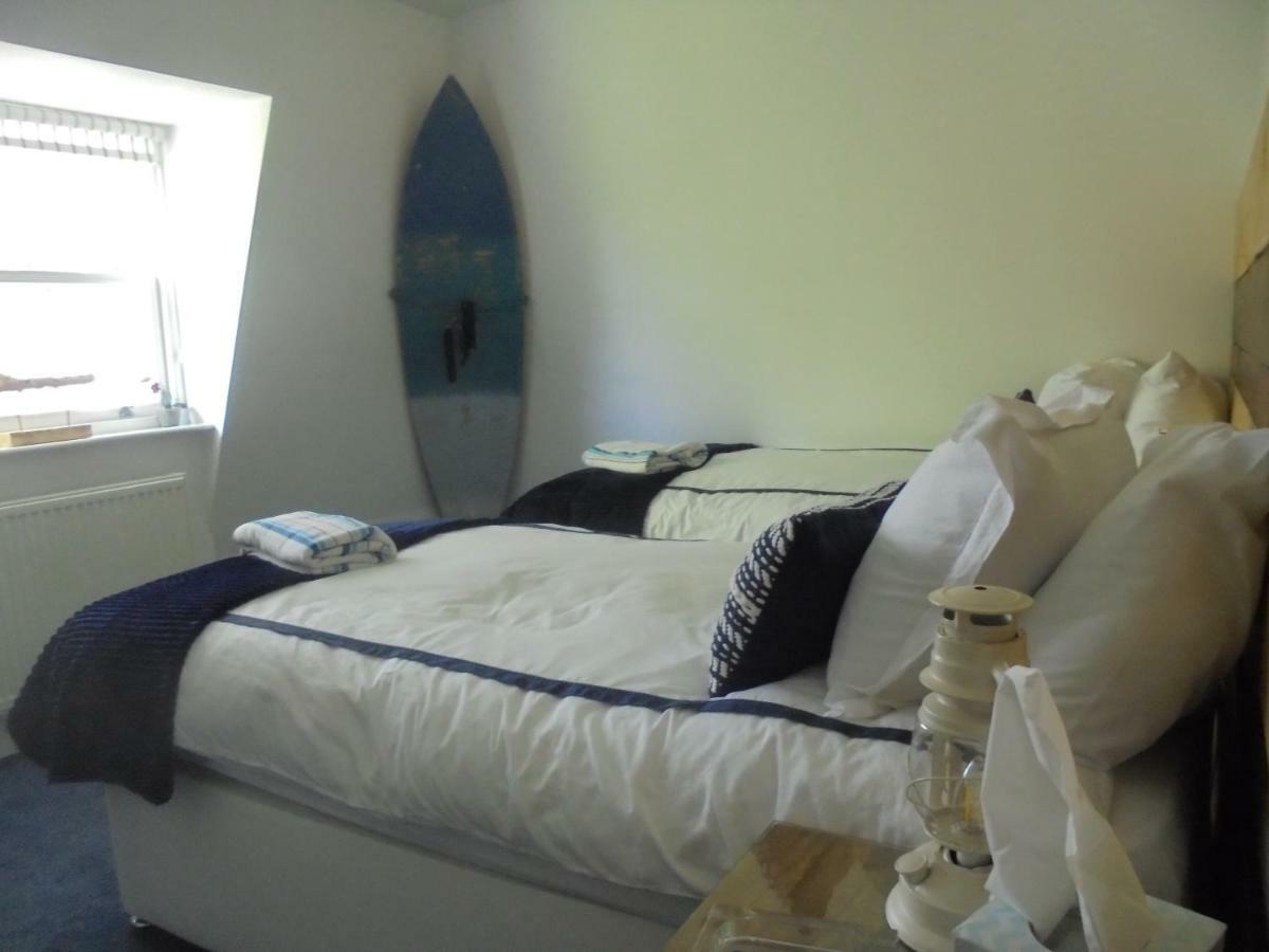 The Beach House Holiday Apartments 이스트본 외부 사진